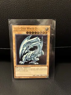 Blue-Eyes White Dragon OP28-EN001 OTS Tournament Pack 28 Unlimited - Image 1