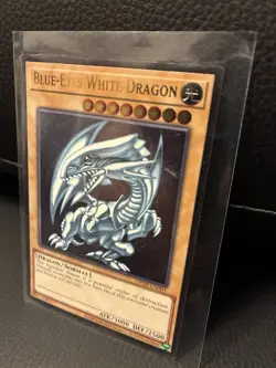 Blue-Eyes White Dragon OP28-EN001 OTS Tournament Pack 28 Unlimited - Image 3