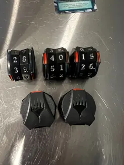 MTG Magic 1 Commander Anthology Planeswalker Ratcheting Click Wheel Life Counter - Image 1