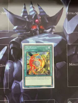 Yugioh - De-Fusion LCKC-EN044 NM 1st ed Secret Rare - Image 1