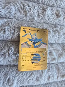 Pokemon Kingdra EX GOLD Foil Card MINT CONDITION. - Image 1