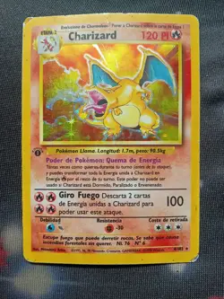 Pokemon Charizard 1st Edition Holo Base Set Spanish 4/102 Wizards of the Coast - Image 1