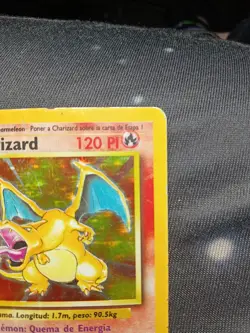 Pokemon Charizard 1st Edition Holo Base Set Spanish 4/102 Wizards of the Coast - Image 2