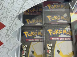 Pokemon TCG Celebrations Collection Lance's Charizard V Box 820650101625 - Image 3