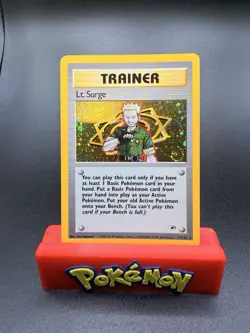 Pokemon Lt. Surge Trainer 17/132 Holo Swirl Gym Heroes Unlimited 2000 LP - Image 1