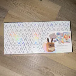 Pokemon Prismatic Evolutions Super Premium Collection Box Eevee - Image 2