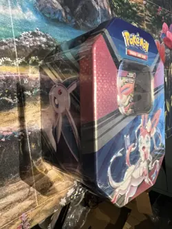 pokemon tcg 2022 v heroes sylveon v collectors tin new with cellophane - Image 1