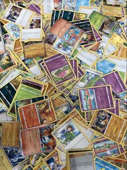 2.5LB Lot of Mixed Assorted Pokemon Cards CCG TCG Trading Cards Incl Holo Cards - Image 4