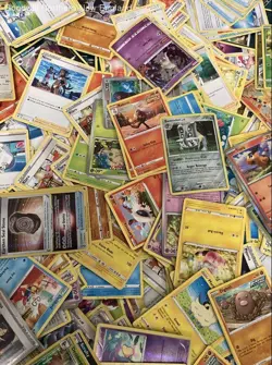2.5LB Lot of Mixed Assorted Pokemon Cards CCG TCG Trading Cards Incl Holo Cards - Image 2