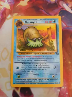 Pokemon TCG Omanyte Fossil Unlimited Common Card 52/62 - Image 1