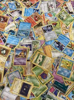 2.5LB Lot of Mixed Assorted Pokemon Cards CCG TCG Trading Cards Incl Holo & Vtg - Image 5