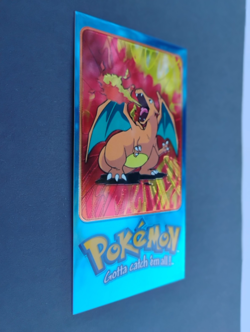 Topps Jumbo trading card, oversized 2000 Charizard Series 2, 5 of 5 Rare NM - Image 1