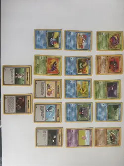 Complete 1st Edition Fossil Non-Holo Set 16-62 (NM/MINT) Vintage Pokemon Cards - Image 3