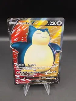 Snorlax V 197/202 2020 Pokemon Trading Card Game Full Art Holo -Lightly Played - - Image 1