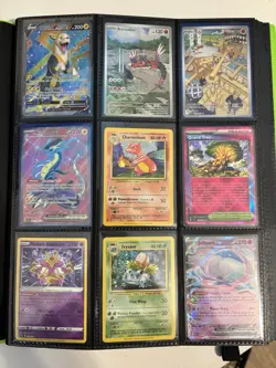 Pokemon TCG Binder Lot, Gengar Charmander Bulbasaur Squirtle Illustration rares - Image 3