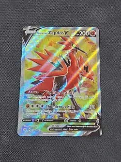 Pokemon Chilling Reign "Galarian Zapdos V" 173/198 / Ultra Rare / Near Mint - Image 1