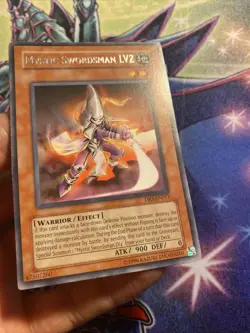 (AA) Mystic Swordsman LV2 - DR3-EN011 - Unlimited Edition - LP - Image 5