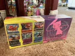 Nintendo Pokemon TCG: Sword & Shield Fusion Strike Elite Trainer Box Mint In Box - Image 4