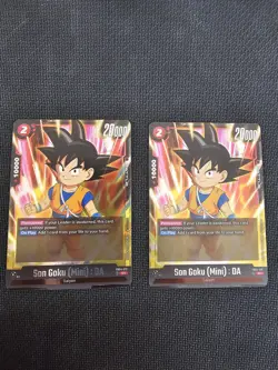 Bandai Dragon Ball Super Card Game Son Goku FB04-012 SR Foil Battle Card x (2) - Image 1