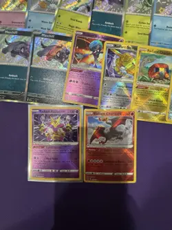 LOT OF 22 POKEMON CARDS BABY SHINIES & RADIANT CHARIZARD, ALAKAZAM AND MORE - Image 4