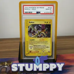 PSA 10 RAIKOU H26/H32 | SWIRL - Skyridge Crystal Holo WOTC Graded Pokemon Card - Image 1
