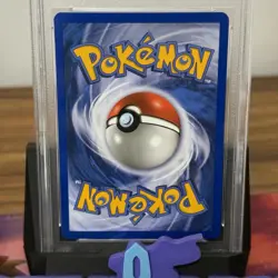 PSA 10 RAIKOU H26/H32 | SWIRL - Skyridge Crystal Holo WOTC Graded Pokemon Card - Image 2