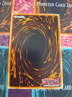 Yu-Gi-Oh! TCG Vampire's Desire DASA-EN008 Secret Rare 1st Edition Near Mint - Image 3
