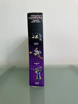 SDCC 2019 EXCLUSIVE Hasbro Blaster VS Soundwave 35th Transformers Cards IN HAND - Image 2