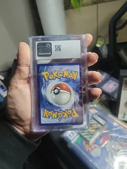 ✨✨✨ CGC 10 Eevee 130/185 2020 Vivid Voltage Pokemon Card - Image 2