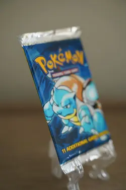 Pokemon Base Set Booster Pack Unlimited Blastoise Art WOTC TCG Vintage Sealed - Image 4