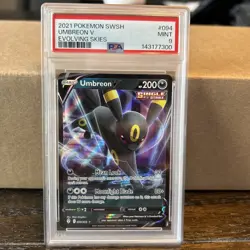Pokemon TCG Umbreon v Holo Ultra Rare Card 094/203 Evolving Skies PSA 9 - Image 1