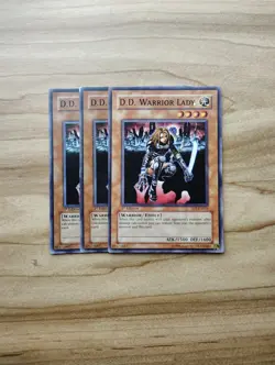Yu-Gi-Oh! - D.D. Warrior Lady 3X - Complete Playset - Image 1