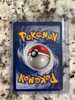 Pokemon TCG Voltorb 1st Edition 067/102 Base Set (Shadowless) - Image 2