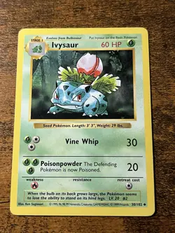 Pokemon Ivysaur 30/102 Base Set Shadowless Card - Image 1