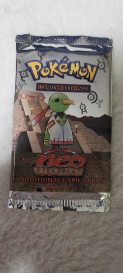Pokemon Neo Discovery Booster Pack Xatu Art Wizards of the Coast - Image 5