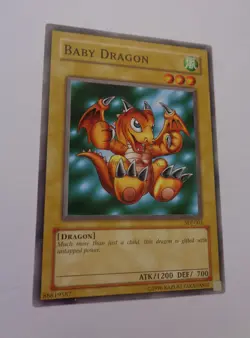 Baby Dragon SDJ-003 (Common, Unlimited, Lightly Played / LP) Yugioh - Image 1