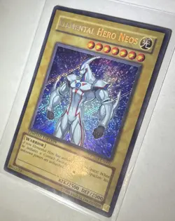 Elemental HERO Neos CT03-EN001 2006 Collectors Tin Limited Edition - Image 3