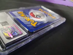 CGC 8.5 Koga's Beedrill 2000 Gym Challenge 9/132 Holo Pokemon Card - Image 4