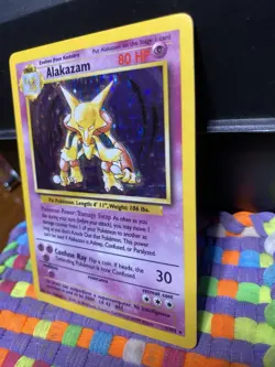 Alakazam Pokemon TCG Base Set Holo Rare Unlimited 1/102 #1 LP/NM - Image 3