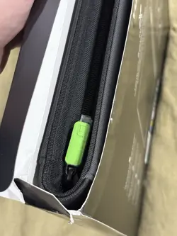 VaultX 12-Pocket Exo Tec Premium Zip Binder - 20 Pages/480 Cards (OPEN BOX) - Image 5