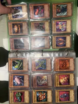 Konami Yu-Gi-Oh! TCG vintage Monster binder card lot - Image 1