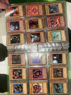 Konami Yu-Gi-Oh! TCG vintage Monster binder card lot - Image 4