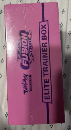 Nintendo Pokemon TCG: Sword & Shield Fusion Strike Elite Trainer Box 820650809330 - Image 4