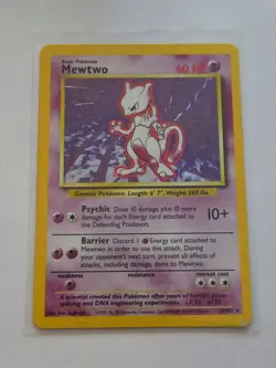 Mewtwo Base Set Holo Card pokemon TCG - Image 1