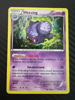 Pokemon TCG Weezing XY163 Holo Promo DMG - Image 1