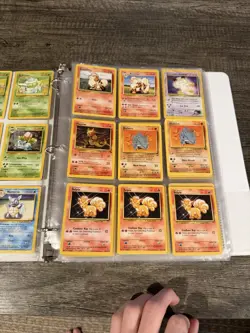 Pokemon 1995 Base Set Binder Lot. Most 1995, a couple 2015. - Image 4