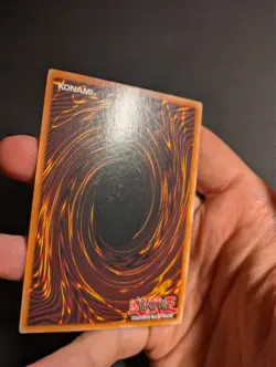 Yugioh Dark Magician LOB-005 Ultra Rare OG Print NM/M! - Image 5