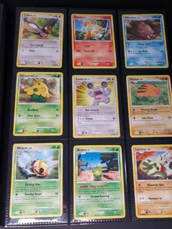 Huge Vintage Pokemon Binder Collection Lot of 100 Cards NM-LP - Image 5