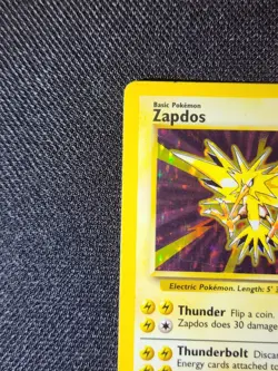 1999 Pokemon TCG Zapdos - Fossil Set - Unlimited Holo Rare 15/62 - #3 - Image 5