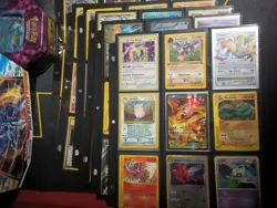 300+ Pokemon Neo Base ex Vintage & New Binder Tin Charizard Card Lot Collection - Image 1